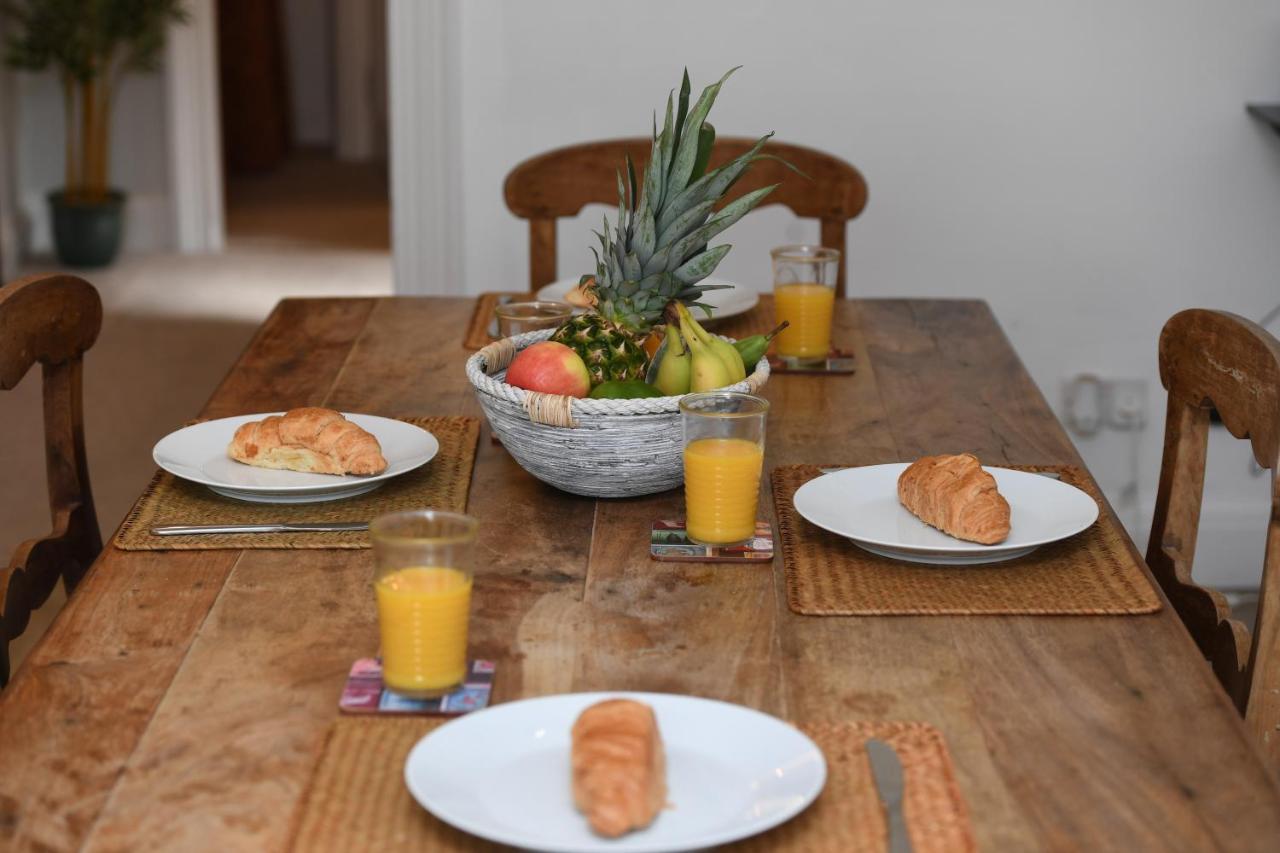 Self Catering - West End Apartment *